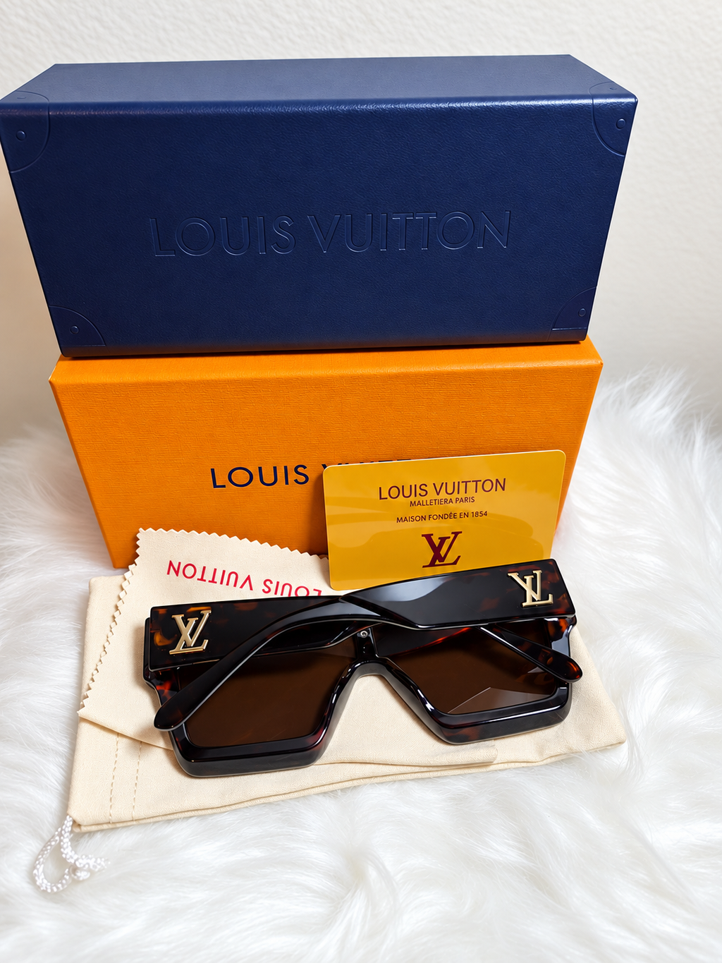 Oversized Tortoiseshell Shield Sunglasses